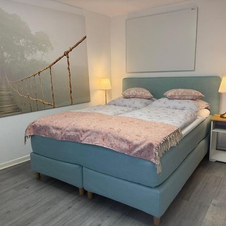 Apartment Am Rotweinwanderweg バート・ノイェンアール・アールヴァイラー エクステリア 写真