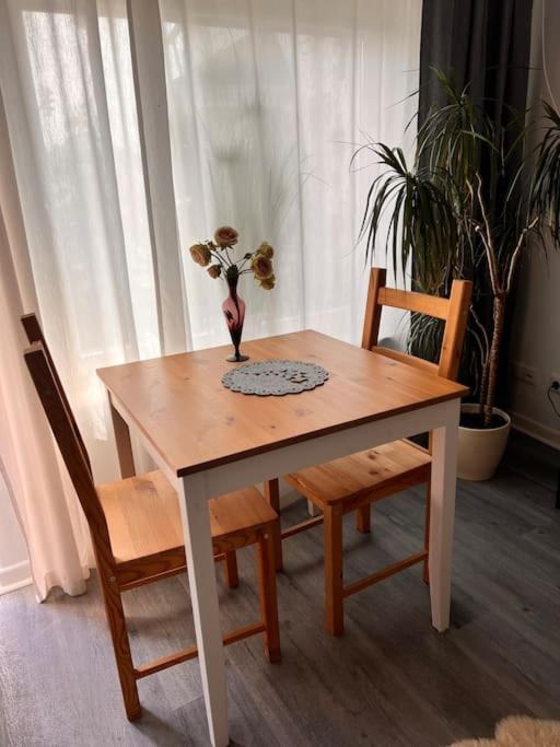 Apartment Am Rotweinwanderweg バート・ノイェンアール・アールヴァイラー エクステリア 写真